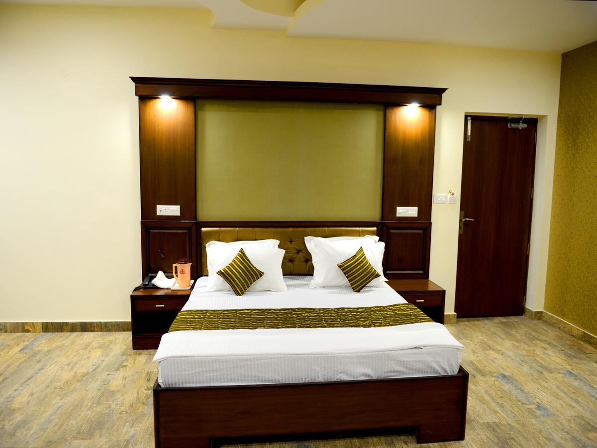 Anurag Hotel Katra  Exterior foto